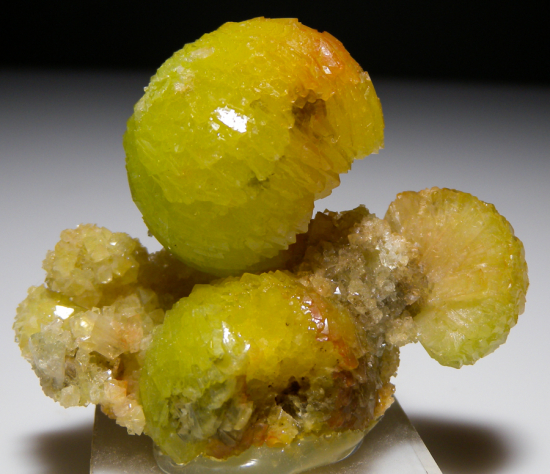 Adamite from Mina Oujela, Mapimi, Durango, Mexico [db_pics/pics/fm329a.jpg]