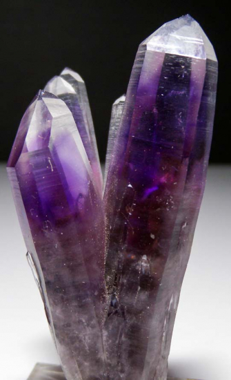 Amethyst from Amatitlan, Guerrero, Mexico [db_pics/pics/fm384e.jpg]