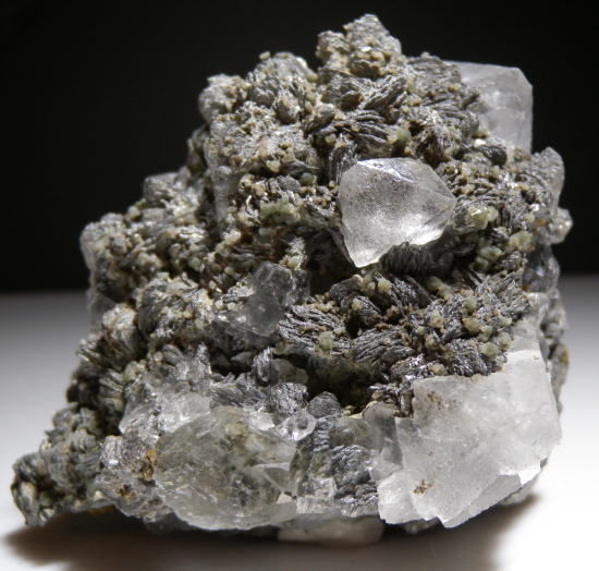 Fluorite on Lollingite from Huanggang Mine, Inner Mongolia, China [db_pics/pics/fm397g.jpg]