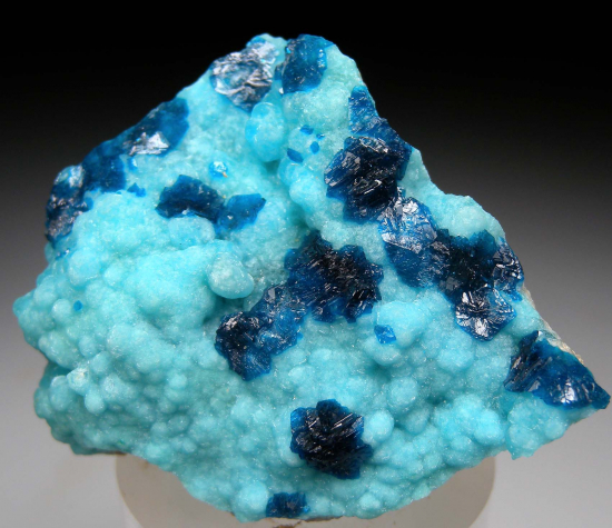 Veszelyite on Hemimorphite from Palabanda quarries, Mfouati, Bouenza Department, Republic of the Congo [db_pics/pics/fm425b.jpg]