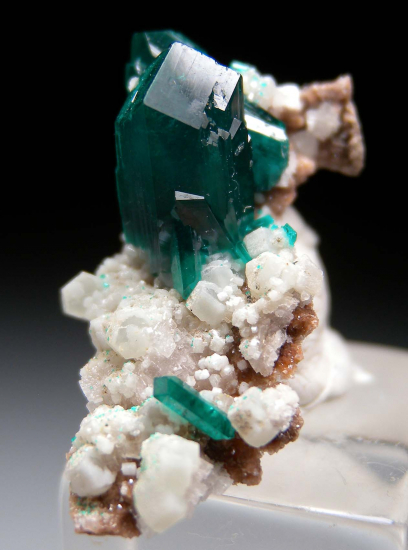 Willemite and Dioptase from Gotala, near Mindouli, Pool Dept., Rep. of Congo [db_pics/pics/fm511b.jpg]