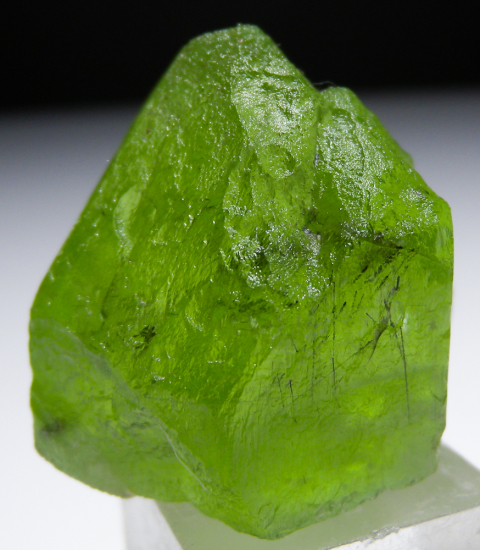 Peridot from Sapat Gali, Mansehra District, Pakistan [db_pics/pics/fm527c.jpg]