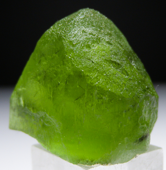 Peridot from Sapat Gali, Mansehra District, Pakistan [db_pics/pics/fm527d.jpg]
