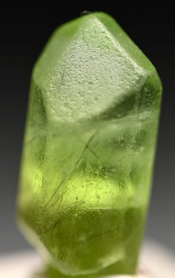 Peridot from Sapat Gali, Mansehra District, Pakistan [db_pics/pics/fm549c.jpg]