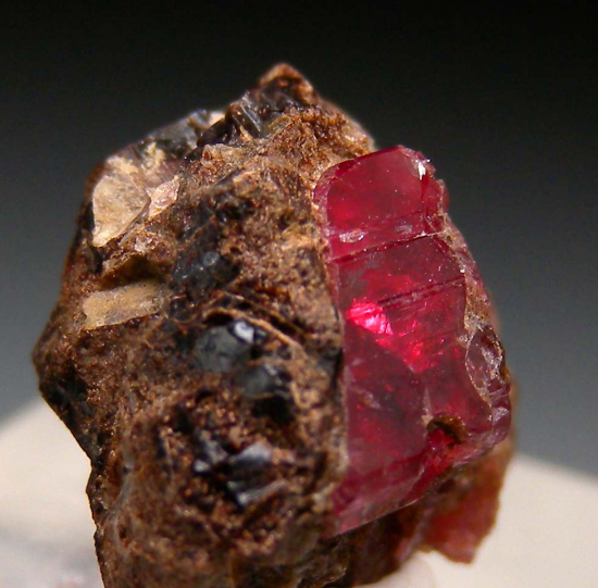 Pyroxmangite from Taguchi Mine, Aichi, Japan [db_pics/pics/fm639c.jpg]