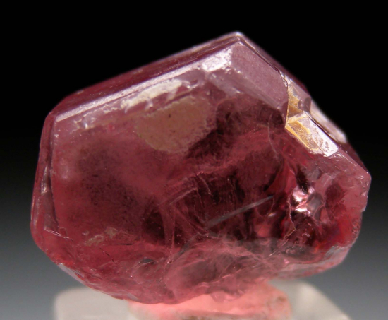 Fluorapatite from Nagar, Gilgit-Baltistan, Pakistan [db_pics/pics/fm650d.jpg]