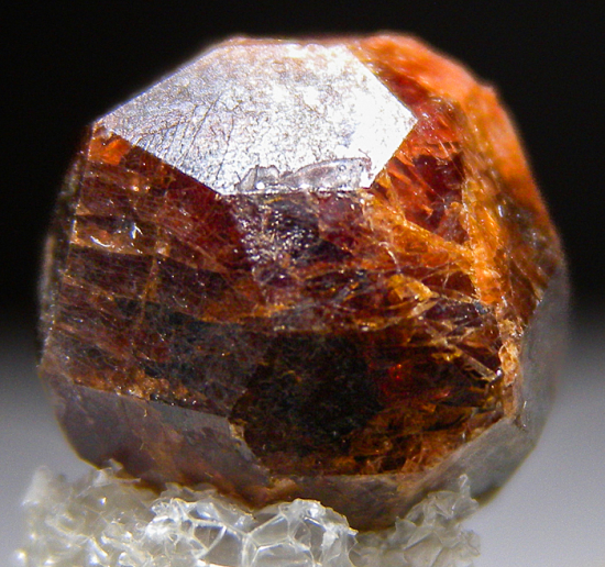 Almandine from Fano Mine, AnzaRiverside Co., California, USA [db_pics/pics/fm678b.jpg]