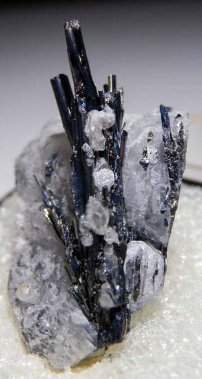 Stibnite from San Martin, Zacatecas, Mexico [db_pics/pics/fm777c.jpg]