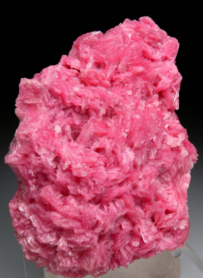 Rhodonite from San Martin Mine, Chiuruco, Ancash Dept., Peru [db_pics/pics/fm784a.jpg]