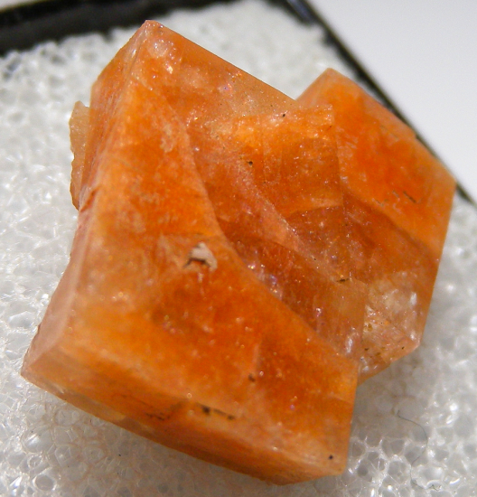 Chabazite from Wasson Bluff, Cumberland Co., Nova Scotia, Canada [db_pics/pics/fm807b.jpg]