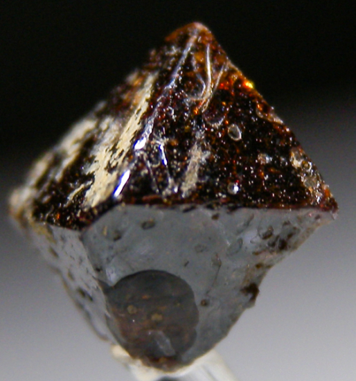 Pyrochlore from Verity Property, Blue River, British Columbia, Canada [db_pics/pics/fm843b.jpg]