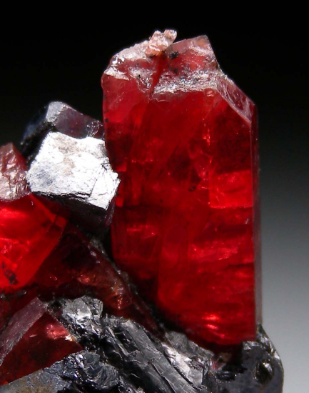 Rhodonite from Broken Hill, New South Wales, Australia [db_pics/pics/fm876d.jpg]