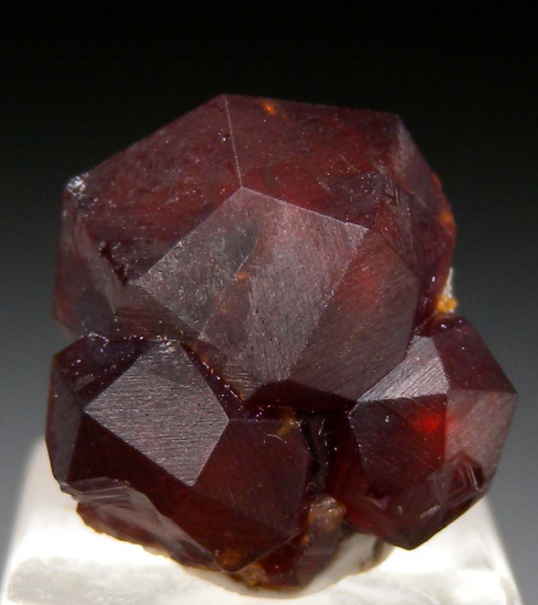 Spessartine from Tongbei, Fujian Prov., China [db_pics/pics/fm882a.jpg]