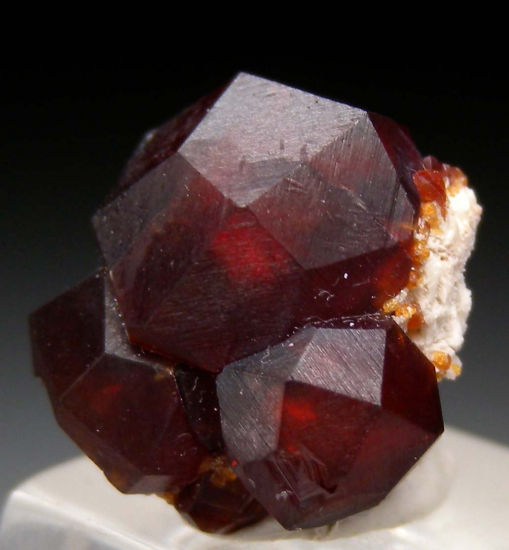 Spessartine from Tongbei, Fujian Prov., China [db_pics/pics/fm882c.jpg]