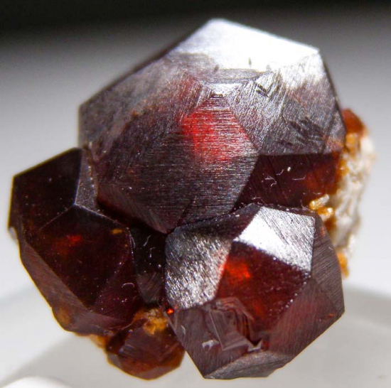 Spessartine from Tongbei, Fujian Prov., China [db_pics/pics/fm882e.jpg]