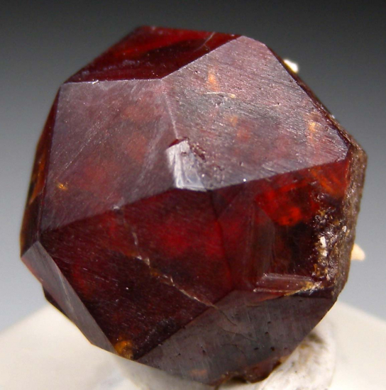 Spessartine from Tongbei, Fujian Prov., China [db_pics/pics/fm884a.jpg]