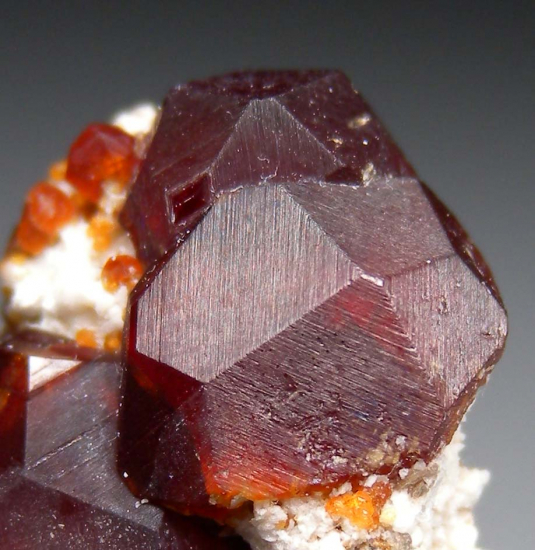 Spessartine from Tongbei, Fujian Prov., China [db_pics/pics/fm892c.jpg]