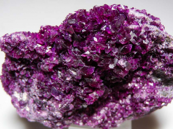 Kammererite from Kop Krom Mine, Kop Daglari, East Anatolia, Turkey [db_pics/pics/fm900c.jpg]