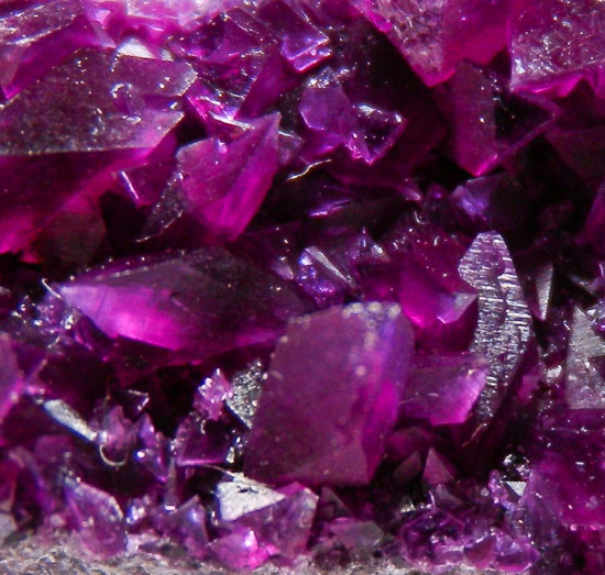 Kammererite from Kop Krom Mine, Kop Daglari, East Anatolia, Turkey [db_pics/pics/fm902d.jpg]