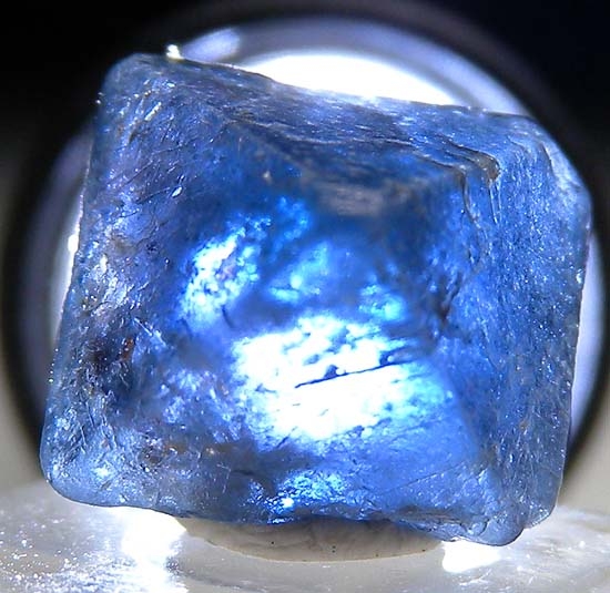 Spinel from Kagoro, Kaduna State, Nigeria [db_pics/pics/kc2d.jpg]