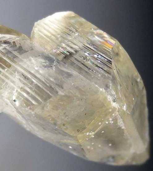 Amblygonite from Linopolis, Divino das Laranjeiras, Minas Gerais, Brazil [db_pics/pics/lp119e.jpg]