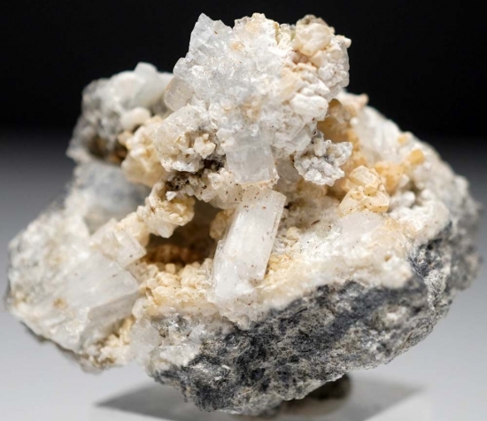 Thomsonite from Staging Area 1, Clear Creek, San Benito Co., California, USA [db_pics/pics/lp196b.jpg]