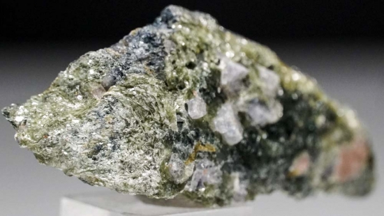 Lawsonite from Reed Station, Tiburon, Marin Co., California, USA [db_pics/pics/lp312b.jpg]