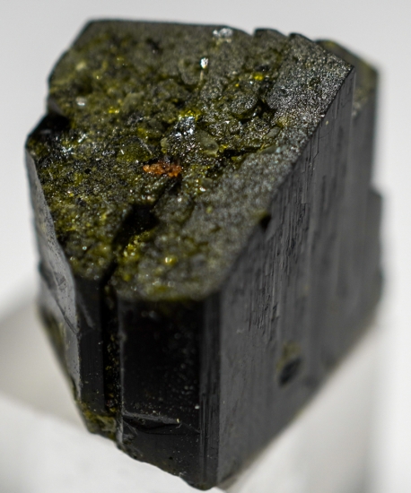 Epidote from San Quintin, Baja California, Mexico [db_pics/pics/lp422d.jpg]