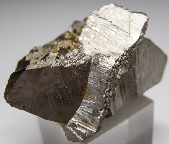 Arsenopyrite from Yaogangxian Mine, Hunan, China [db_pics/pics/lp563a.jpg]