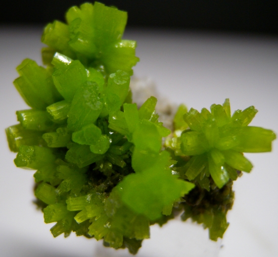 Pyromorphite from Daoping Mine, Guangxi Prov., China [db_pics/pics/lp576c.jpg]