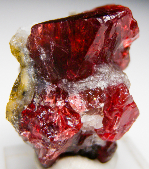 Spinel from Mahenge, Morogoro, Tanzania [db_pics/pics/lp681b.jpg]