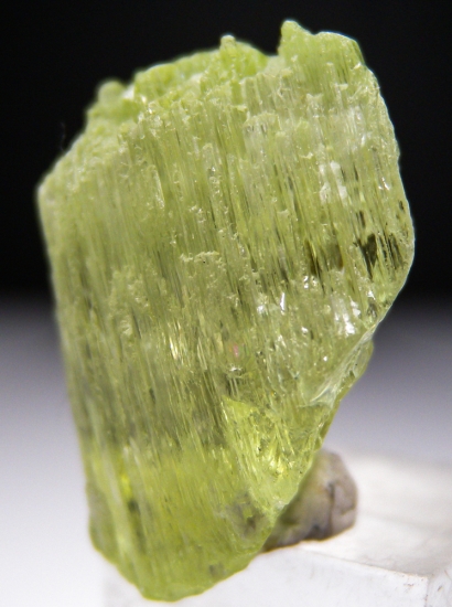 Diopside (etched) from Merelani Hills, Arusha, Tanzania [db_pics/pics/lp759d.jpg]