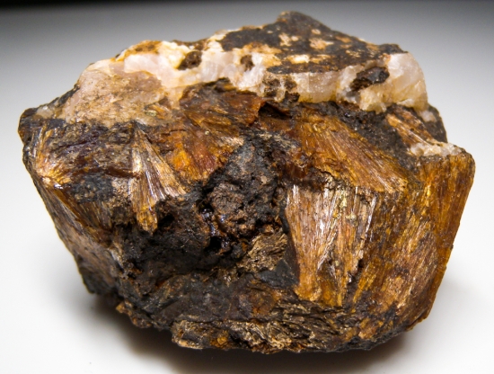 Inesite from Broken Hill, New South Wales, Australia [db_pics/pics/lp776f.jpg]