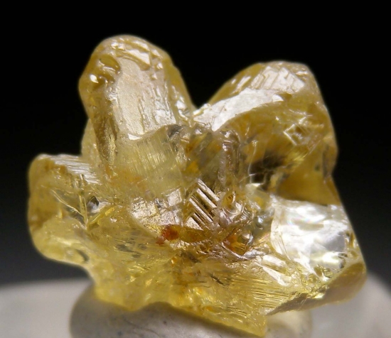 Chrysoberyl from Espirito Santo, Brazil [db_pics/pics/lp957b.jpg]