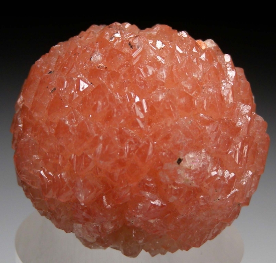 Olmiite from N'Chwanning Mine, Kuruman, South Africa [db_pics/pics/mk210a.jpg]