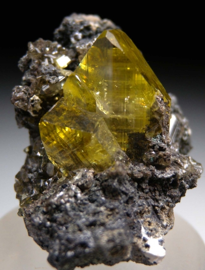 Anglesite from Touissit, Jerada Province, Oriental Region, Morocco [db_pics/pics/mk223a.jpg]