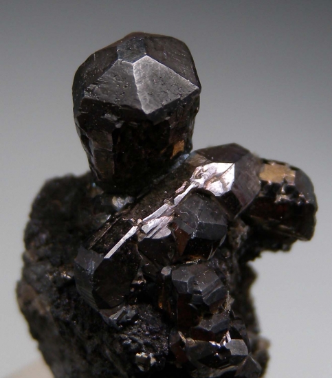 Chalcocite from 9 Level, Pig Lode, Geevor Mine, Pendeen, Cornwall, England [db_pics/pics/mk260d.jpg]