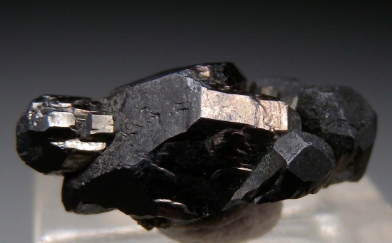 Chalcocite from 9 Level, Pig Lode, Geevor Mine, Pendeen, Cornwall, England [db_pics/pics/mk261b.jpg]