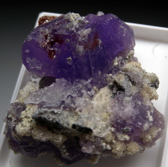 Coquimbite from South Olga Tunnel, Monte Arsiccio Mine, Stazzema, Lucca Province, Tuscany, Italy [db_pics/pics/mk274b.jpg]