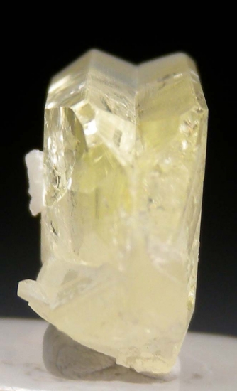 Amblygonite from Linopolis, Divino das Laranjeiras, Minas Gerais, Brazil [db_pics/pics/mk284d.jpg]