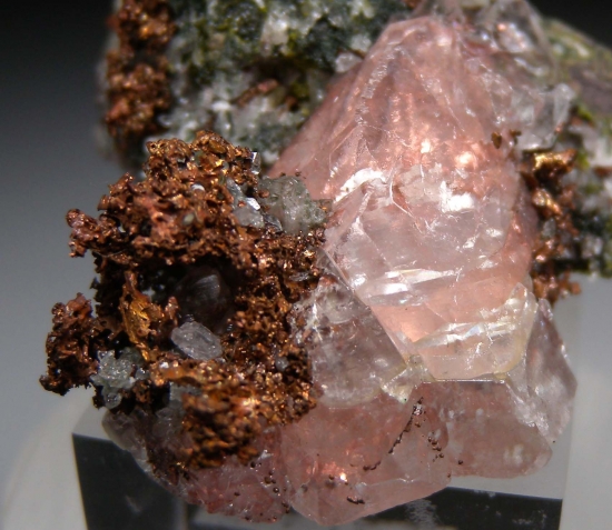 Copper in Calcite from Pewabic Lode, Quincy Mine, Houghton Co., Michigan, USA [db_pics/pics/mk492c.jpg]