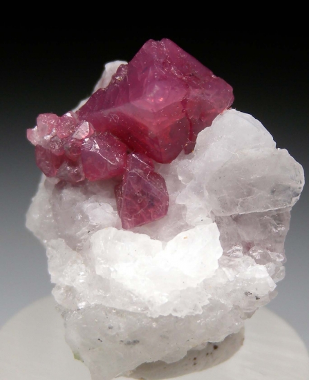 Spinel from Mahenge, Morogoro, Tanzania [db_pics/pics/mk537a.jpg]
