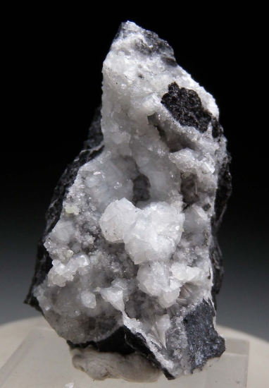 Fluellite with Wavellite from Willard Mine, Lovelock, Pershing Co., Nevada, USA [db_pics/pics/mk548a.jpg]