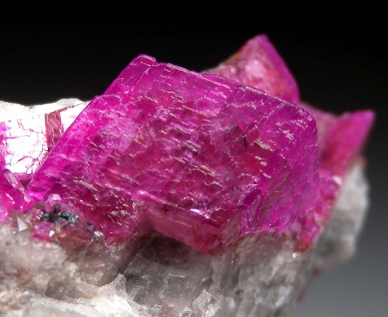 Cobaltian Calcite from Mashamba West Mine, Katanga, Congo [db_pics/pics/mk589c.jpg]