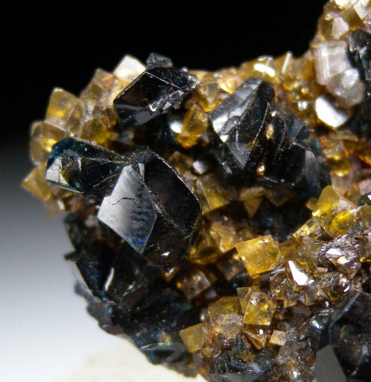 Lazulite with Siderite, Apatite from Rapid Creek, Yukon, Canada [db_pics/pics/mk615c.jpg]