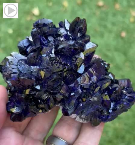 Azurite from Milpillas Mine, Cuitaca, Sonora, Mexico [db_pics/pics/mk640.mp4]