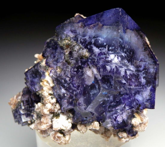 Fluorite from Yaogangxian Mine, Hunan, China [db_pics/pics/mk868a.jpg]