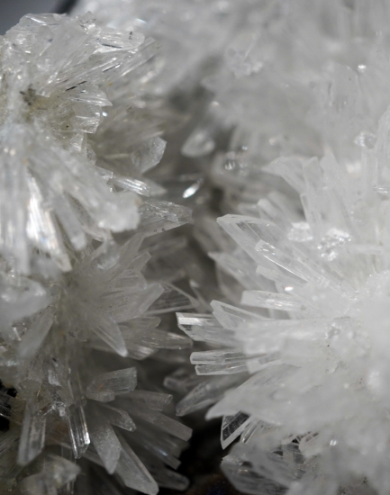 Olshanskyite, Andradite, Roweite from Shijiangshan Mine, Chifeng City, Inner Mongolia, China [db_pics/pics/mk971c.jpg]