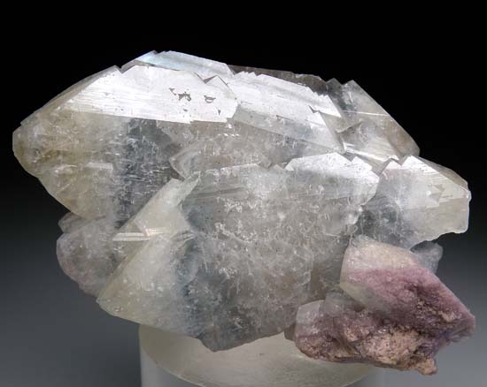 Celestite with Fluorite from Dundas Quarry, West Flamborough Township, Wentworth Co., Ontario, Canada [db_pics/pics/mm122a.jpg]