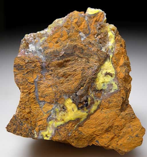 Idrialite from Culver-Baer Mine, Sonoma Co., California [db_pics/pics/na195a.jpg]